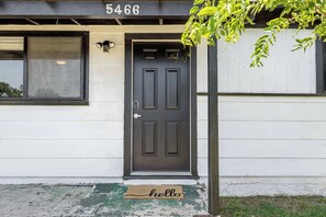 Exterior detail - This house is a 0 bedroom(s), 1 bathrooms, located in Abilene, TX. (Abilene)