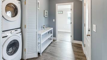 Apartment (4 Bedrooms) | Interior