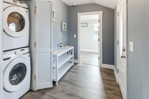 Apartment (4 Bedrooms) | Interior - 5 Blocks to Wildwood Beach: Family Getaway! (Wildwood)