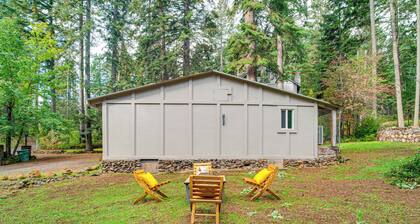 Gateway to Crater Lake: Cabin in Klamath Falls!