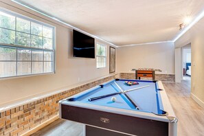 House (3 Bedrooms) | Front of property