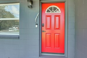 House (3 Bedrooms) | Interior - 1 Mi to Florida Gators Stadium: Gainesville Home! (Gainesville)