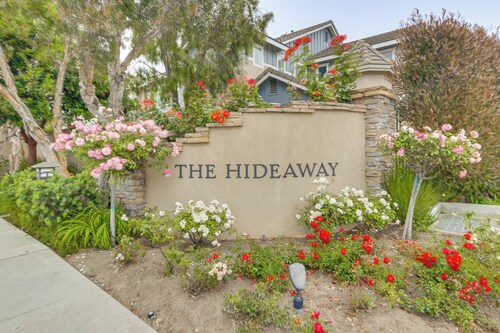 Walk to Beach: Luxe San Buenaventura Villa!