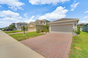 Interior - Easy Disney Day Trips: Family Home w/ Pool Access (Groveland)
