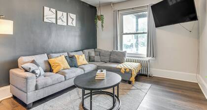 Stay & Play in Dtwn Stroudsburg: Updated Townhouse