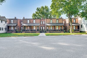 Apartment (3 Bedrooms) | Interior - Stay & Play in Dtwn Stroudsburg: Updated Townhouse (Stroudsburg)