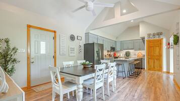 Rumah (3 Bedrooms) | Interior