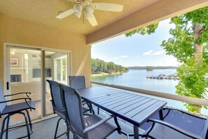 Apartment (2 Bedrooms) | Front of property