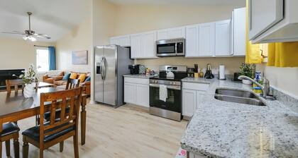 Greenville Getaway: Close to Campus + Stadium!