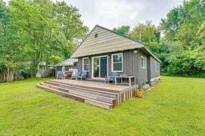 Cottage (2 Bedrooms) | Front of property