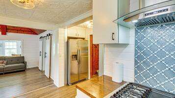 Cottage (2 Bedrooms) | Interior