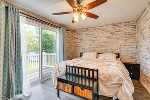 Cottage (2 Bedrooms) | Interior