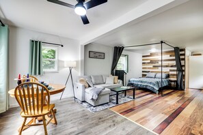 Apartment (0 Bedroom) | Interior