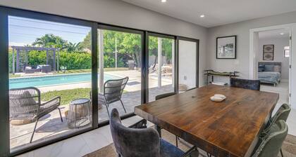 1 Mi to Beach: Modern Cape Coral Home w/ Pool