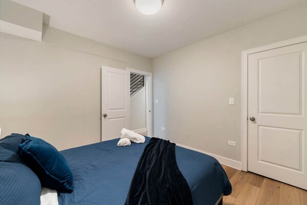 Apartment | 4 bedrooms, Internet
