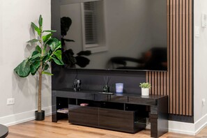 Apartment | 2 bedrooms, Internet