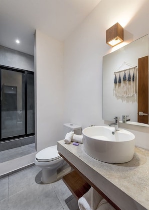 Villa - Bright 2BR in Aldea Zama With Rooftop Pool Wi-fi (Tulum)