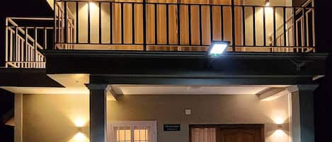 Villa, 3 chambres, accessible aux personnes à mobilité réduite, fumeur | Terrasse/Patio