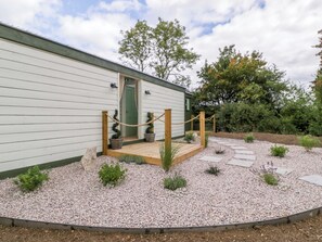 Property grounds - Bell 1 (Swindon)