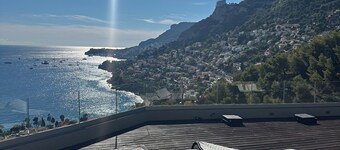 Top Location: Panoramic Villa with Pool Monaco Bay