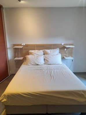 4 chambres, fer et planche Ă repasser, Wi-Fi, literie fournie