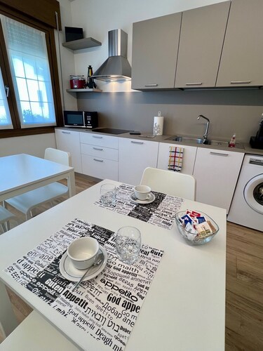 Cecia's House ROOM 1