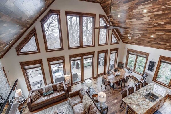 TV, fireplace, books, offices