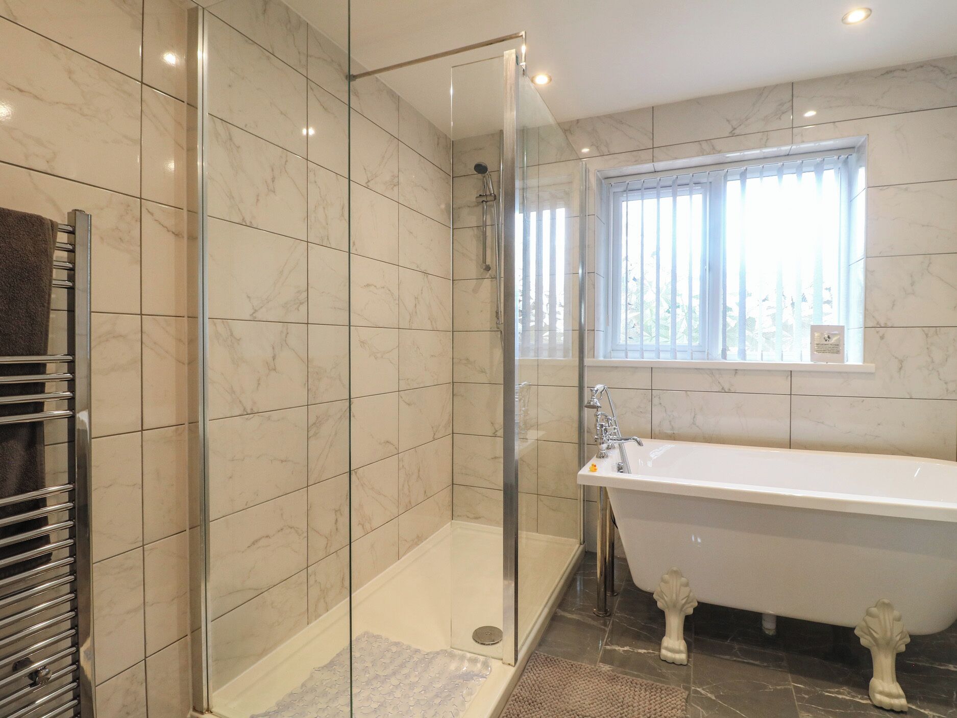 Cottage | Bathroom | Shower