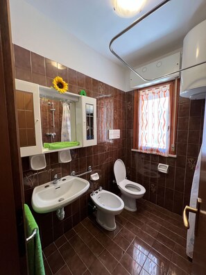 Shower - Practical studio in a pool paradise (Bibione)