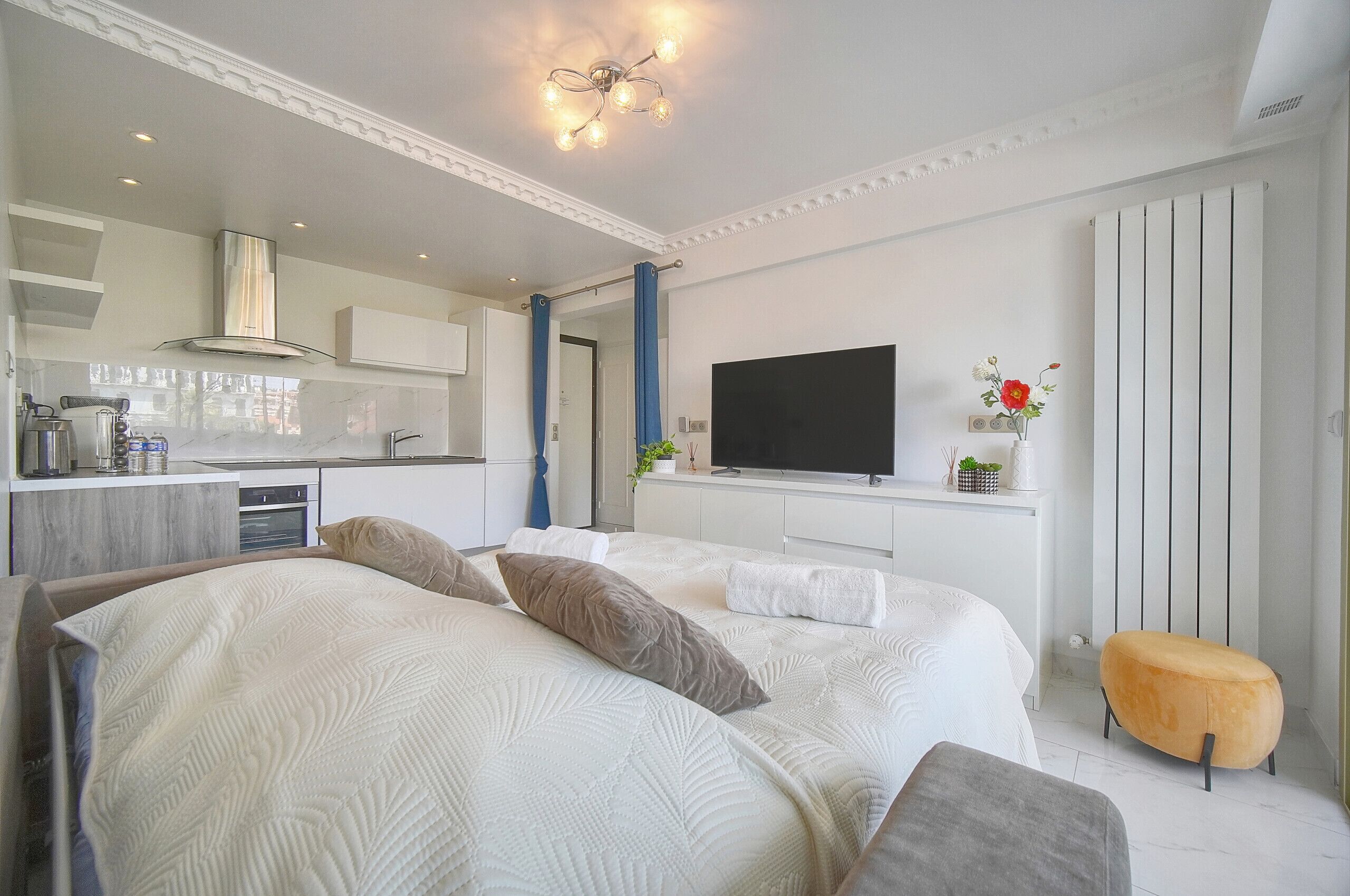 2 bedrooms, iron/ironing board, travel crib, free WiFi