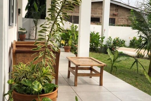 Comfortable house with private pool & lush garden