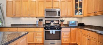 Flip Flop Hideaway - Family Beach Retreat