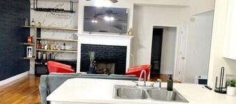 3-bedroom house in charming Rockmart cozy & convenient