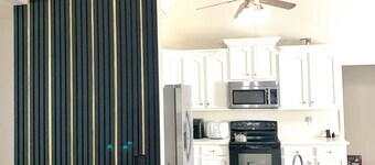 3-bedroom house in charming Rockmart cozy & convenient