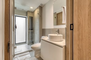 Hair dryer, towels