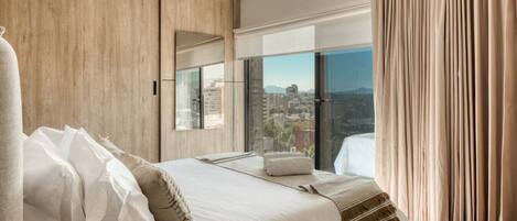 1 slaapkamer, een bureau, een strijkplank/strijkijzer, gratis wifi