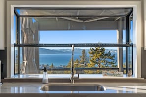 Interior - Hch0868 - The Grand Escape 4 Bedroom Home (South Lake Tahoe)