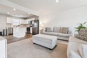 Stadtwohnung, 4 Schlafzimmer | Wohnbereich