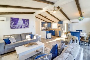 Rumah, 4 kamar tidur | Area keluarga | Smart TV dan layanan streaming