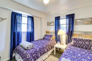 House, 4 Bedrooms | 4 bedrooms, laptop workspace, iron/ironing board, free WiFi