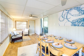 House, 4 Bedrooms | Dining