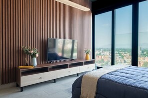 1 soverom, skrivebord, strykejern/-brett og wi-fi