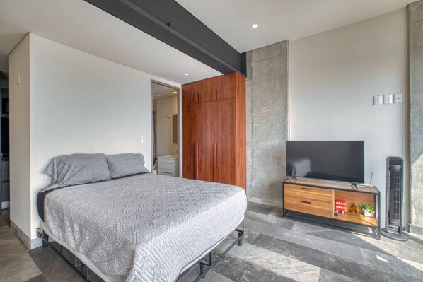 1 chambre, bureau, fer et planche Ă repasser, Wi-Fi