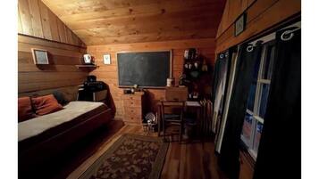 1 habitación y ropa de cama