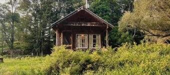 Farm Stay in Catskills FarmHand Cabin