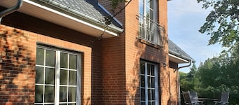 Apartment 2 with Wi-Fi and Balcony
