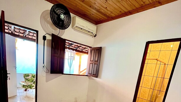 واي فاي مجانًا وملاءات أسرّة