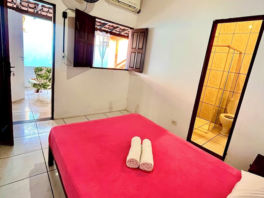 Comfort Room | WiFi (free), bed sheets
