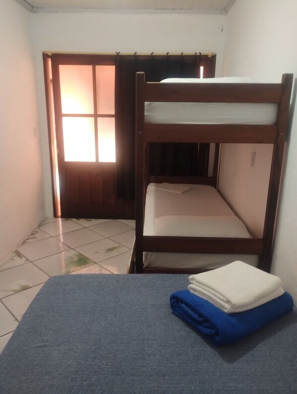 Family Room | Free WiFi