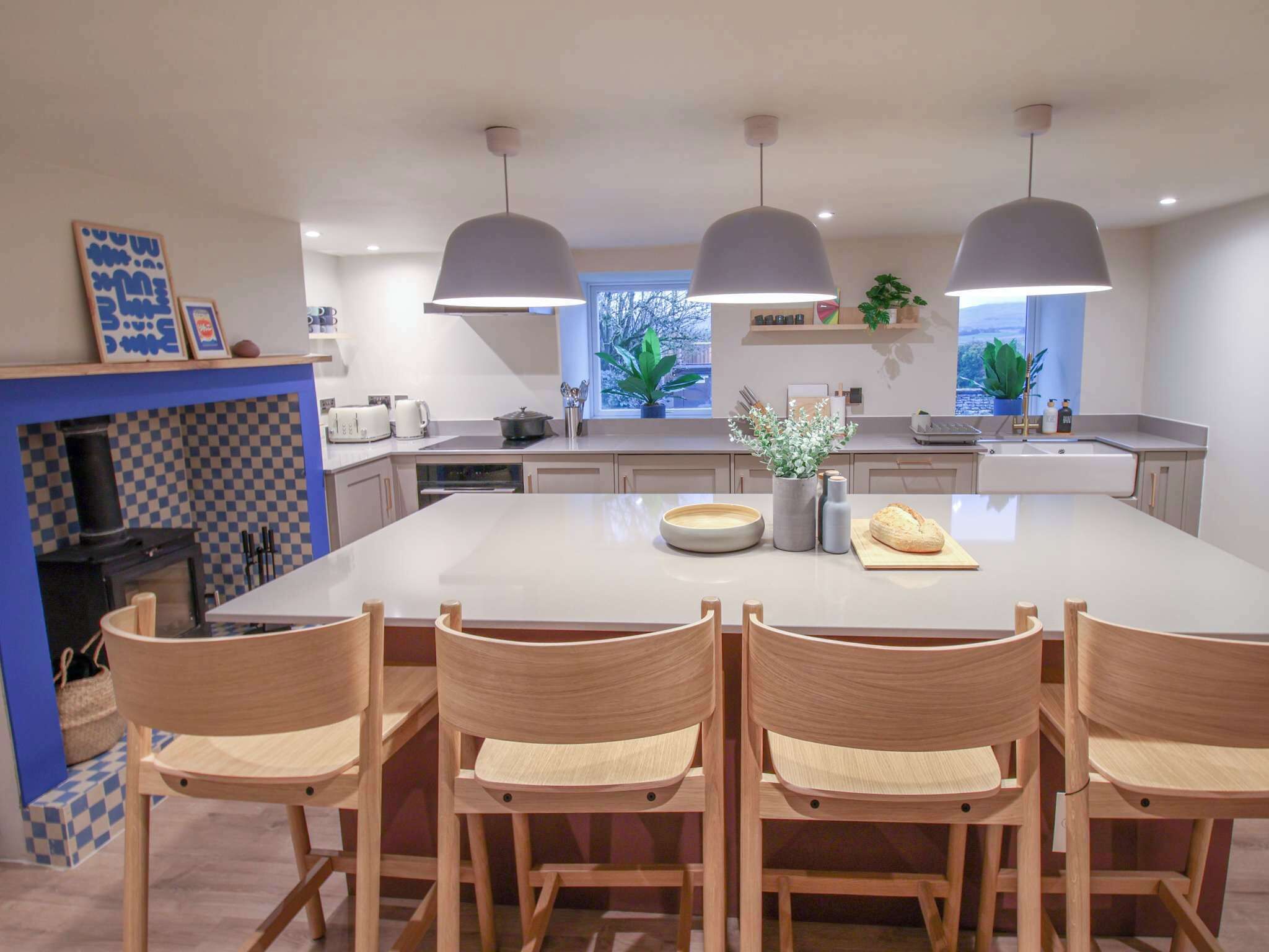 Kühlschrank, Ofen, Herdplatte, Geschirrspüler